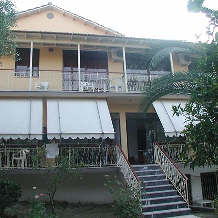Gardelis Gardens Benitses (Corfu) Exterior foto