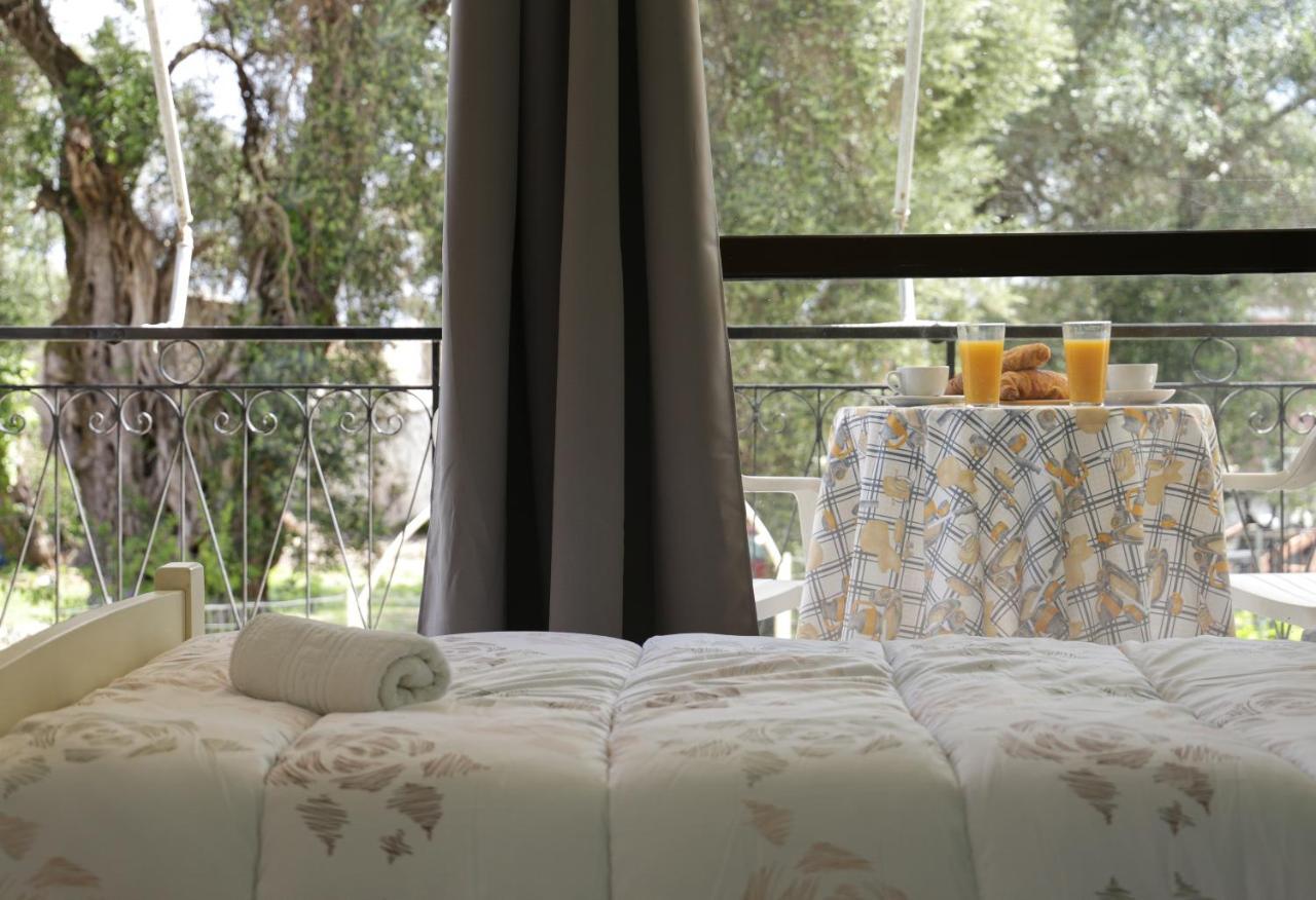 Gardelis Gardens Benitses (Corfu) Exterior foto