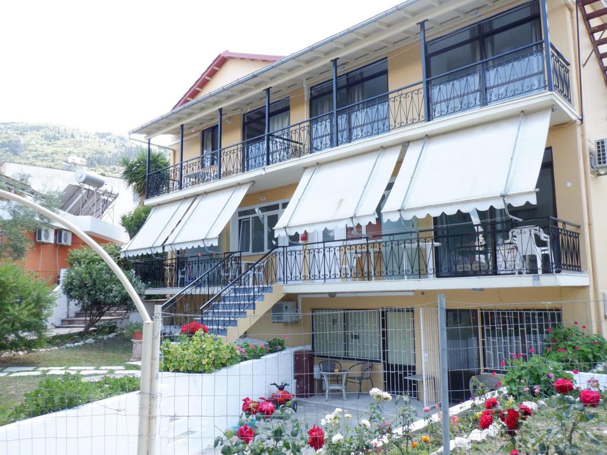 Gardelis Gardens Benitses (Corfu) Exterior foto